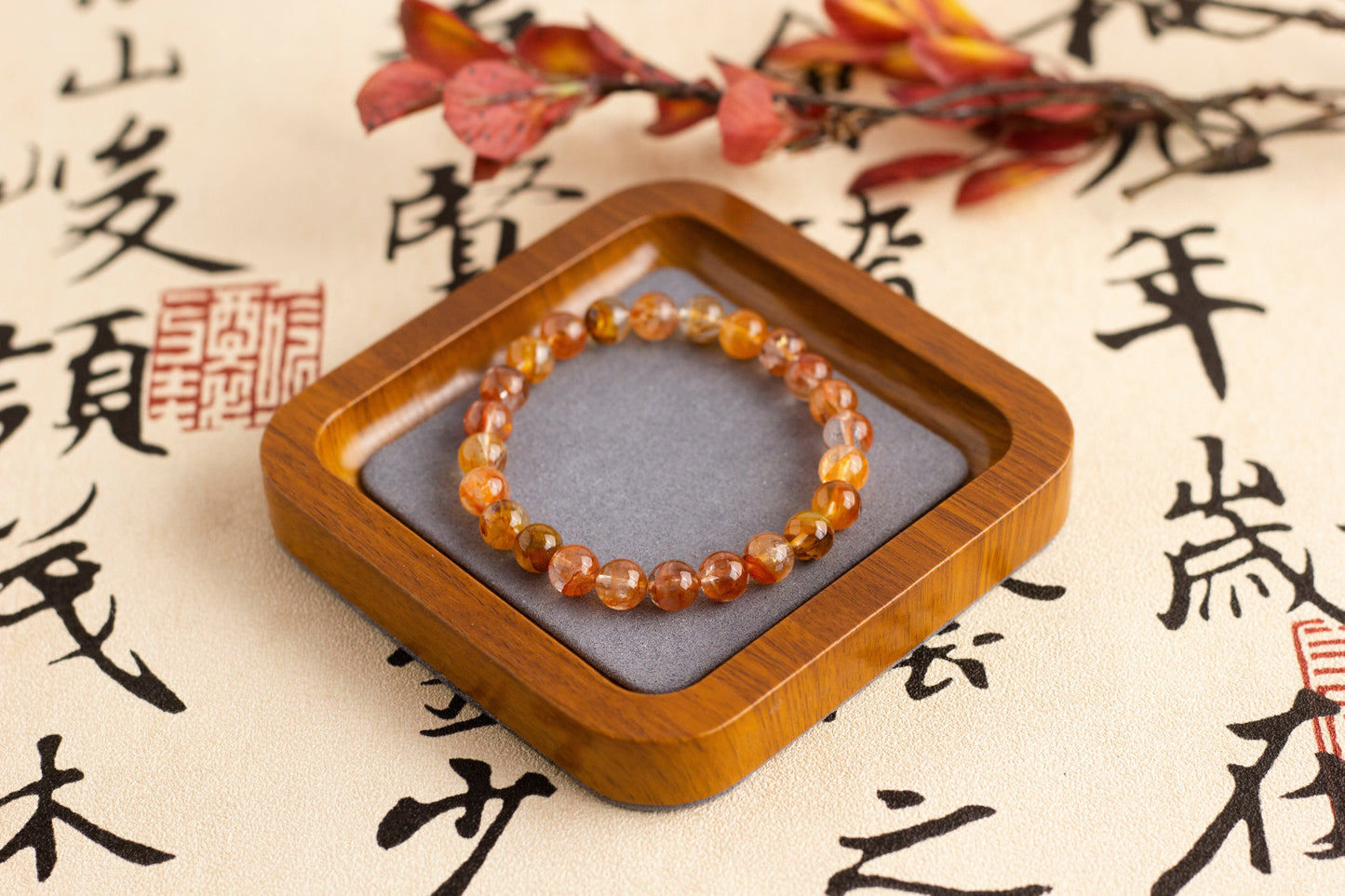<You's jewelry>Exclusively customized red plastic flower bracelets(7+)
