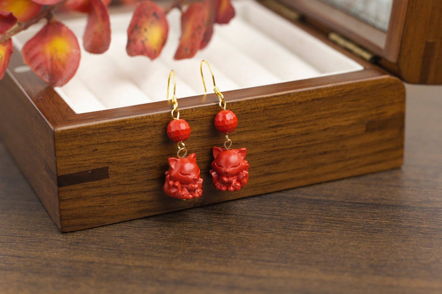 <You's jewelry>Exclusive customized cinnabar fox earrings