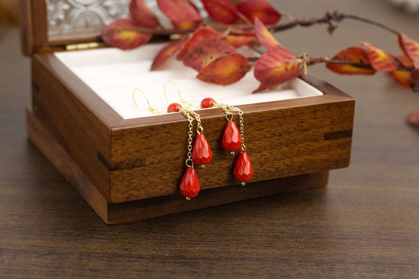 <You's jewelry>Exclusive customized cinnabar earrings