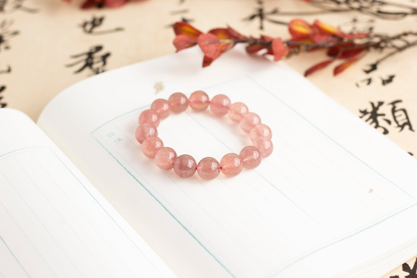 <You's jewelry>Exclusive customized strawberry crystal bracelet（12+）