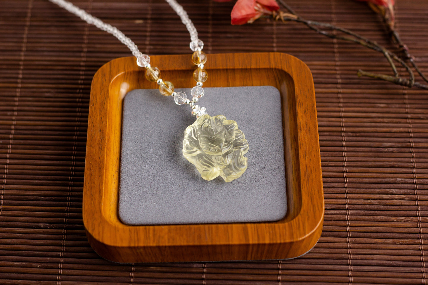 <You's jewelry>Exclusive customized citrine nine-tailed fox pendant