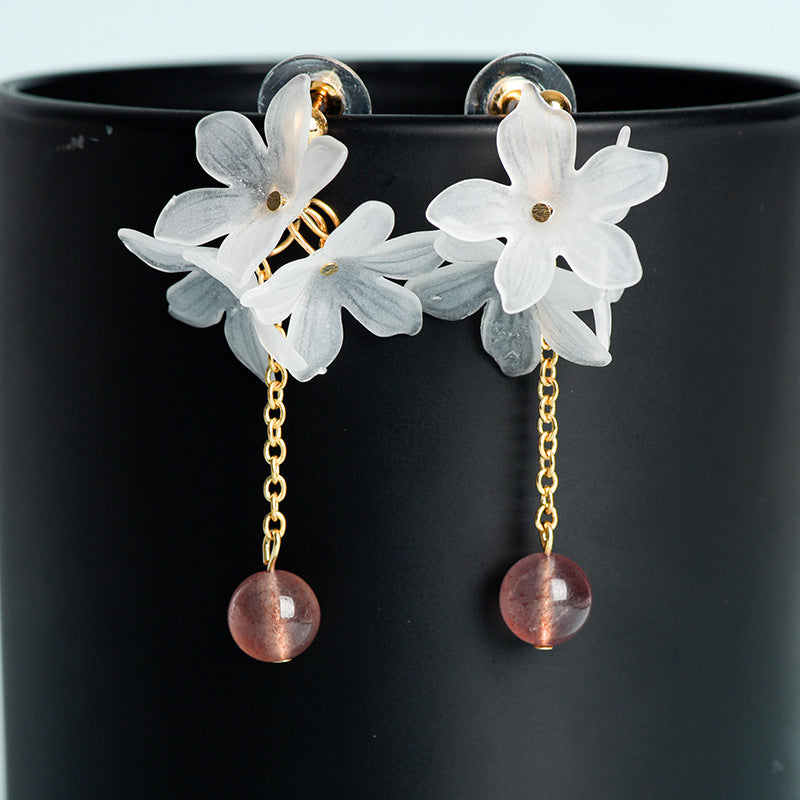 Natural crystal ball beads gardenia flower earrings creative simple and elegant handmade earrings