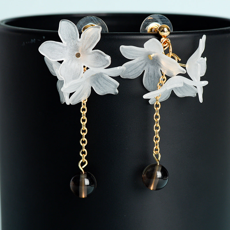 Natural crystal ball beads gardenia flower earrings creative simple and elegant handmade earrings