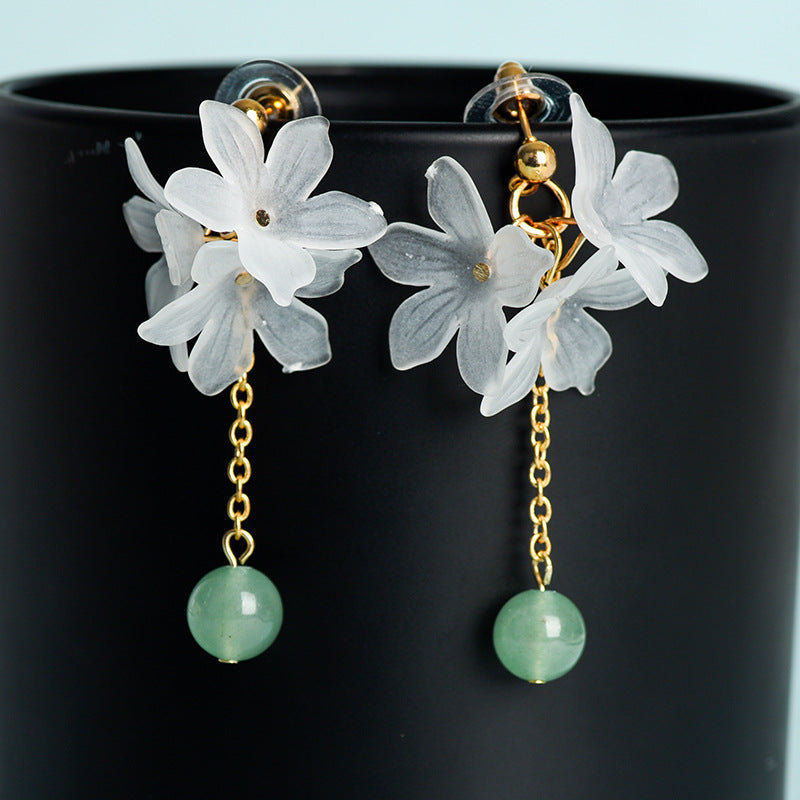 Natural crystal ball beads gardenia flower earrings creative simple and elegant handmade earrings